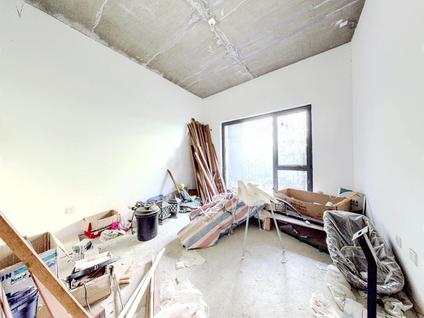 西安华侨城108坊5室2厅444.47平低楼层/共4层