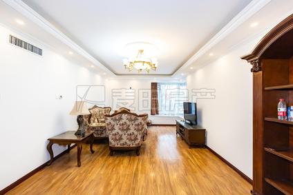 北京亮马名居3室2厅165平低楼层/共29层