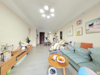 北京中海寰宇天下3室2厅96.16平低楼层/共39层