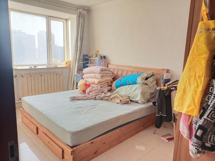 北京鲁泽观天下2室1厅99.22平中楼层/共26层