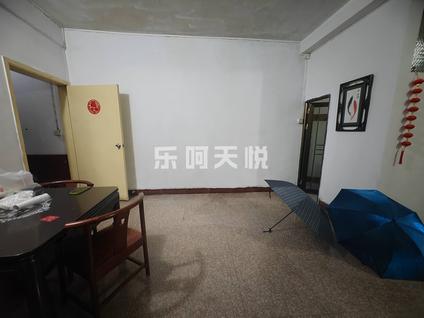 北京鼓楼后5室2厅166平低楼层/共5层