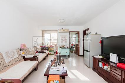 北京润生园2室1厅70.7平低楼层/共10层