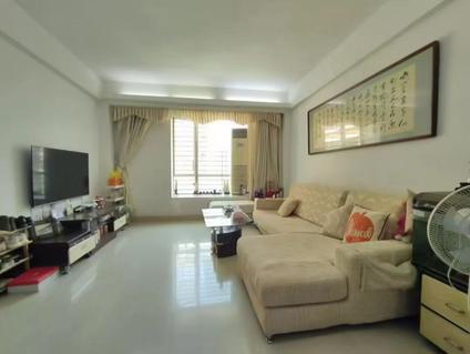 汕头金泰楼3室2厅96.35平中楼层/共8层