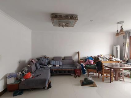 北京幸福家园一期3室2厅125平高楼层/共12层