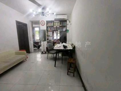 北京铁路2区2室1厅53平低楼层/共6层