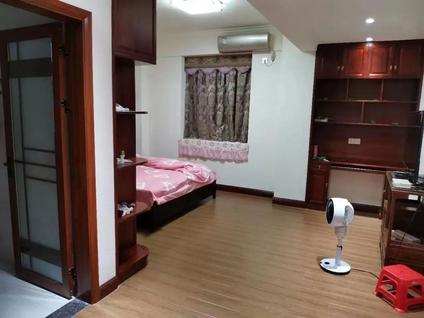 北京菊晖苑5室2厅243平低楼层/共7层