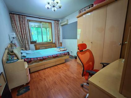 北京中煤航测遥感局家属区2室2厅105.14平低楼层/共7层