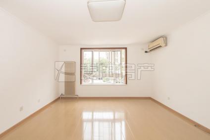 北京春晖园2室1厅83.76平低楼层/共9层