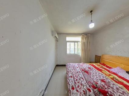 北京兴海苑(一二期)2室1厅61.79平低楼层/共6层