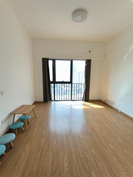 北京奥园领寓1室1厅28平中楼层/共28层