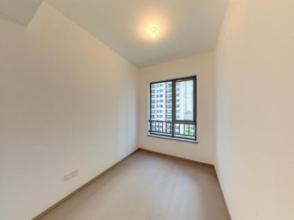 株洲晋合湘水湾(七期)3室2厅136.65平低楼层/共31层