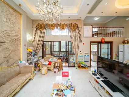 江门天鹅湾3室2厅183.34平中楼层/共5层