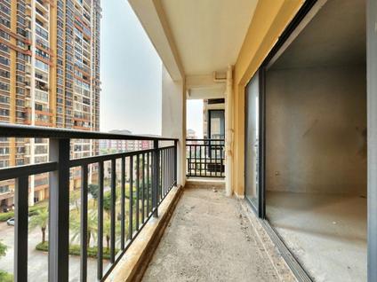 北京时代城4室2厅130.86平低楼层/共31层