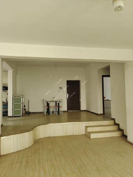 北京华龙人家4室2厅146平高楼层/共7层