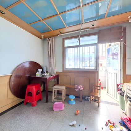 北京培花七村1室1厅45.75平高楼层/共6层