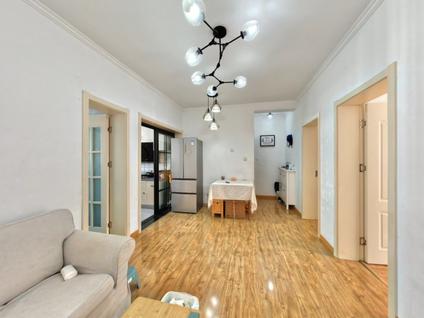 北京天景山公寓(瑞庭苑)2室2厅66.75平低楼层/共6层