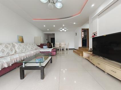 北京清华中学住宅小区3室2厅140.36平高楼层/共11层