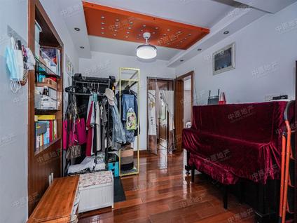 北京大华阳城(美景苑)4室2厅137.23平高楼层/共6层