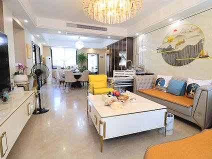 北京邦泰天誉(一期）4室2厅139.67平高楼层/共7层