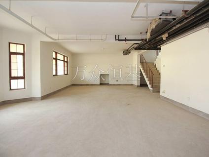 北京东方普罗旺斯(四期)5室2厅922平低楼层/共11层