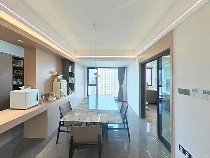 无锡雅居乐中央府4室2厅142.7平高楼层/共32层