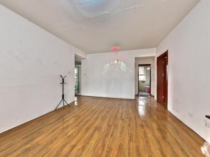 北京中海观园B区3室2厅127.67平低楼层/共33层