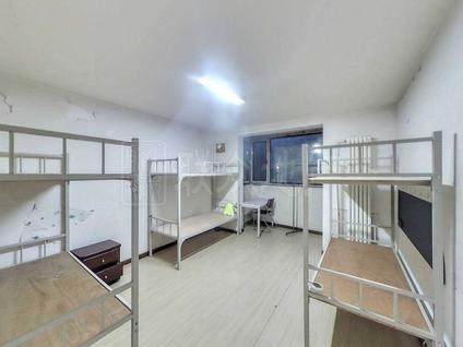 北京西马金润家园(一区)3室2厅163.96平低楼层/共18层