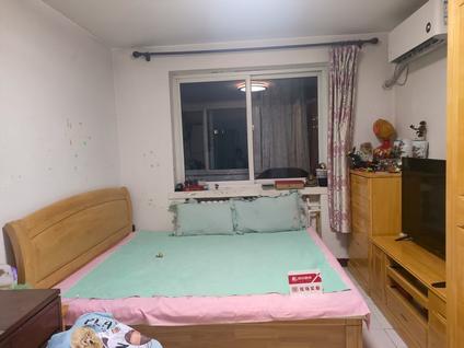 北京友爱南里1室1厅44.72平高楼层/共6层