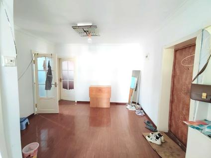 哈尔滨远大都市绿洲(一期)2室1厅68平高楼层/共6层