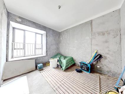 株洲新桂都4室2厅139.89平中楼层/共26层