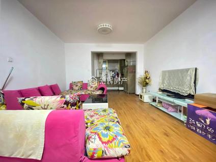 北京红叶城3室2厅134平中楼层/共33层