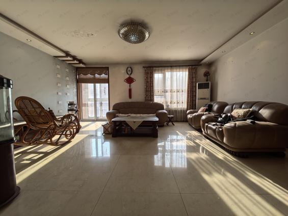 北京大通绿岛家园3室2厅172.54平高楼层/共3层