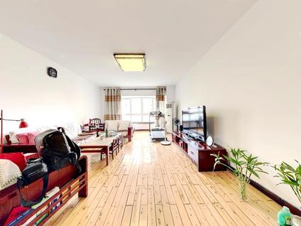 西安审计局家属院3室2厅179.16平低楼层/共26层