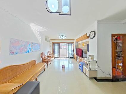 深圳翠景山庄4室2厅120.39平高楼层/共9层