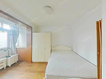 北京东镇小区3室1厅79.32平低楼层/共18层