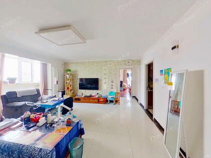北京卧龙小区3室2厅127.71平高楼层/共6层