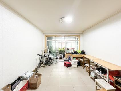 兰州甘肃省联合大学家属院2室2厅71平低楼层/共8层