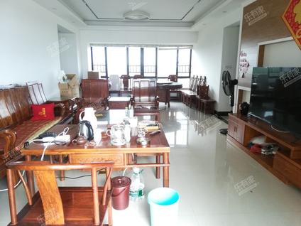 江门奥园外滩4室2厅143.98平中楼层/共29层