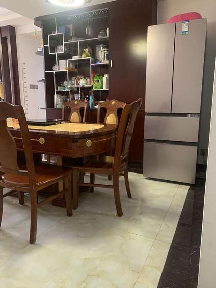 北京美兰新苑3室2厅118平低楼层/共28层