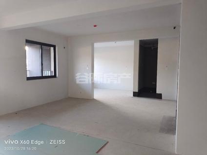 北京中梁湫水铭邸3室2厅101平中楼层/共20层