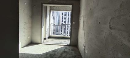 北京长城德邻城3期4室2厅134平中楼层/共18层