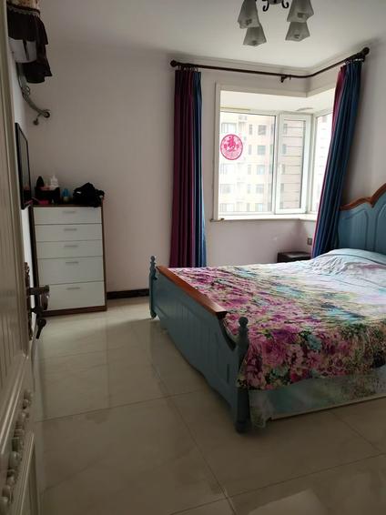 北京惜缘花城3室2厅129平低楼层/共20层