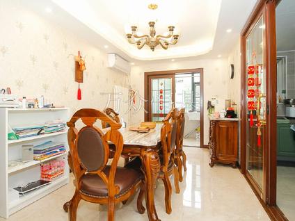 北京天通苑中苑5室2厅251平低楼层/共7层