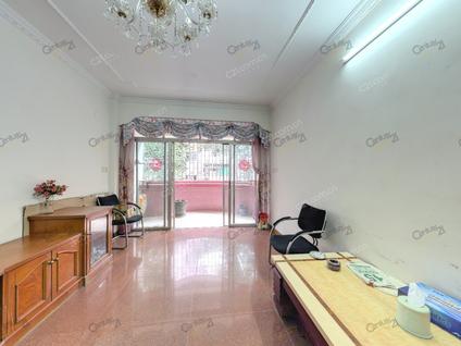 中山东明花园3室2厅119平低楼层/共7层