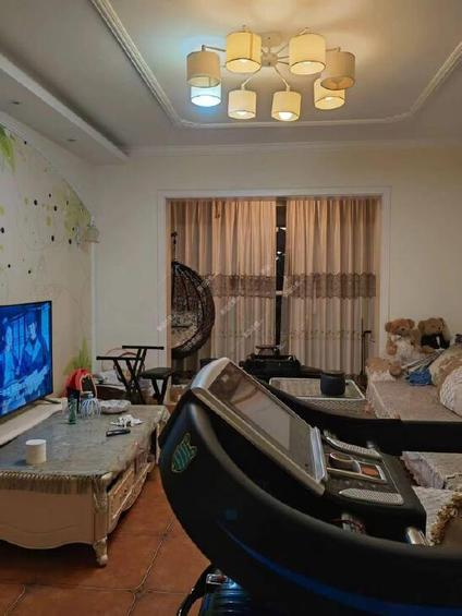 北京石江景苑4室2厅140平低楼层/共15层