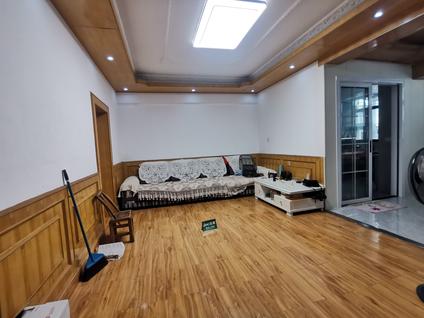 北京嘉华大厦4室2厅131.1平中楼层/共12层