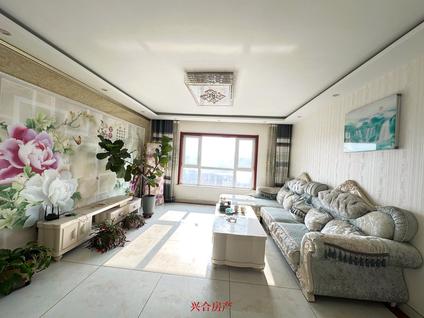 北京东方国际3室2厅133平中楼层/共11层