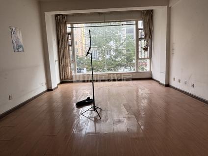 北京泰源新居2室2厅76平低楼层/共7层