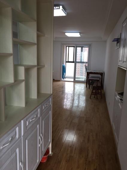 北京滨江嘉园2室1厅83平高楼层/共33层