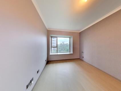 北京融创时代奥城DK33室2厅128.68平低楼层/共22层